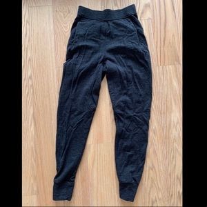 Lululemon Charcoal Grey Sweatpants Size S